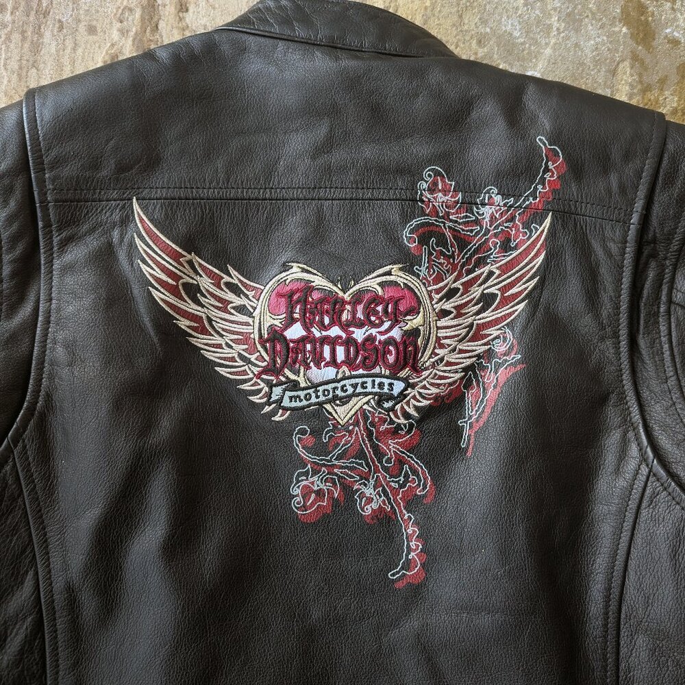 Harley Davidson Women’s Crimson Heart Leather Jacket/Winged Heart (Size: M) - Picture 7 of 11